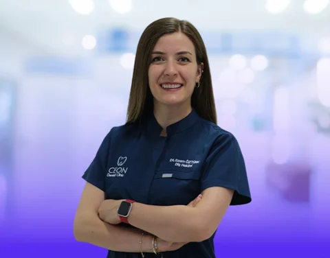  Ecem Ozturk